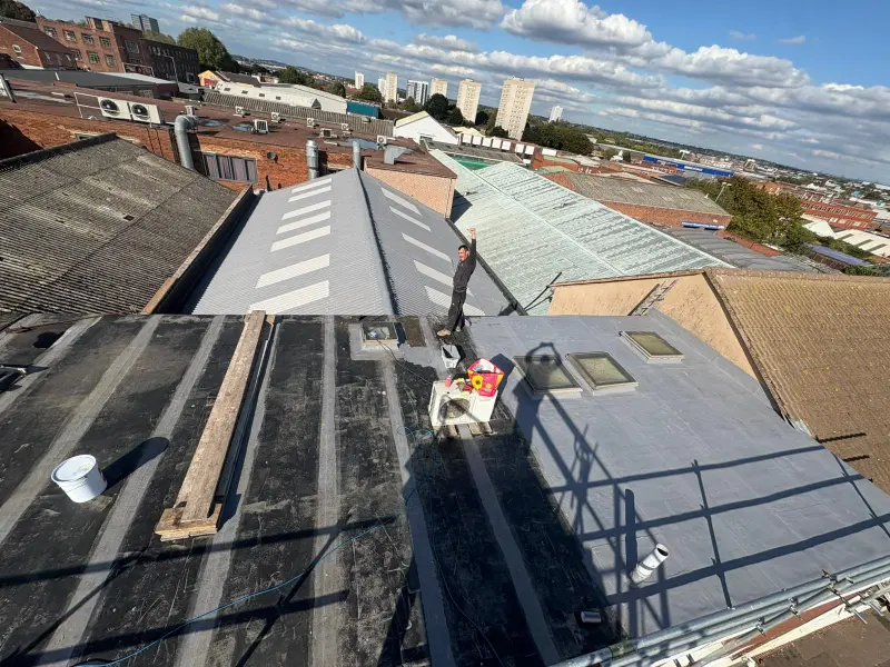 Asbestos Encapsulation on Industrial Roof in Birmingham 17 asbestos encapsulation birmingham 03